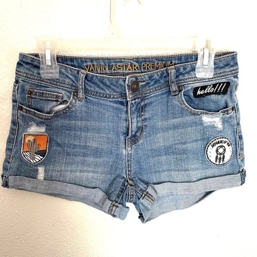 VANILLA STAR distressed aplique jean shorts size 5